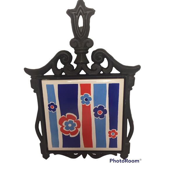 Vintage 1970 Nevco Ceramic Metal Trivet Kitchen Decor Hot Plate NOS - Picture 1 of 5